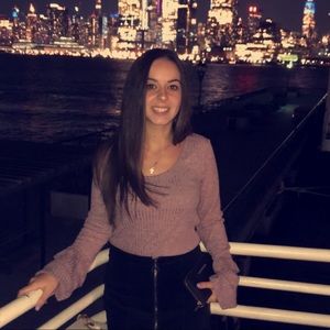 Meet your Posher, Ciara